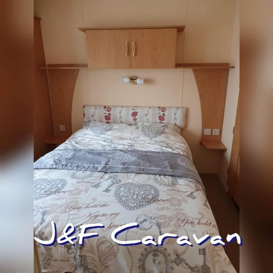 6 Berth Caravan The Grange Ingoldmells 斯凯格内斯 外观 照片